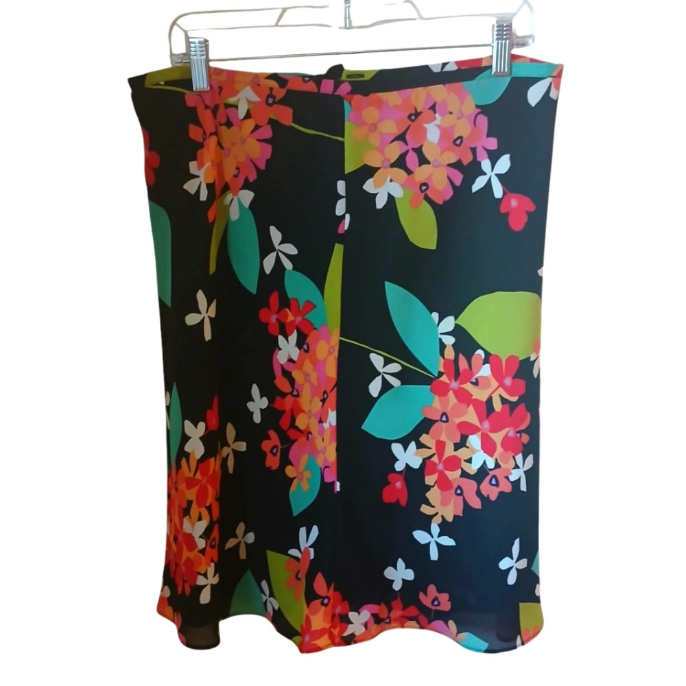 Casual Corner Annex Women's Black Floral A Line Skirt With Lining Size 14